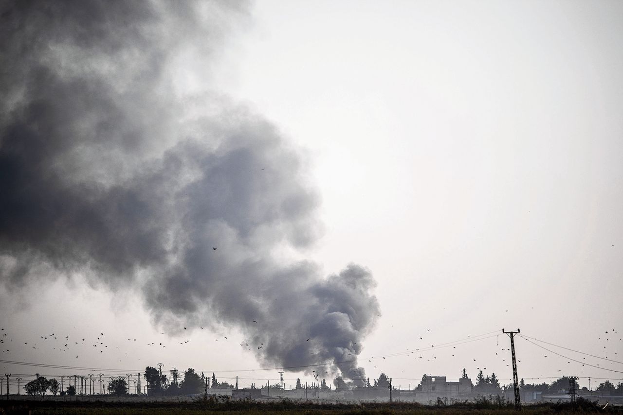 Turkije valt Noord-Syrië binnen 