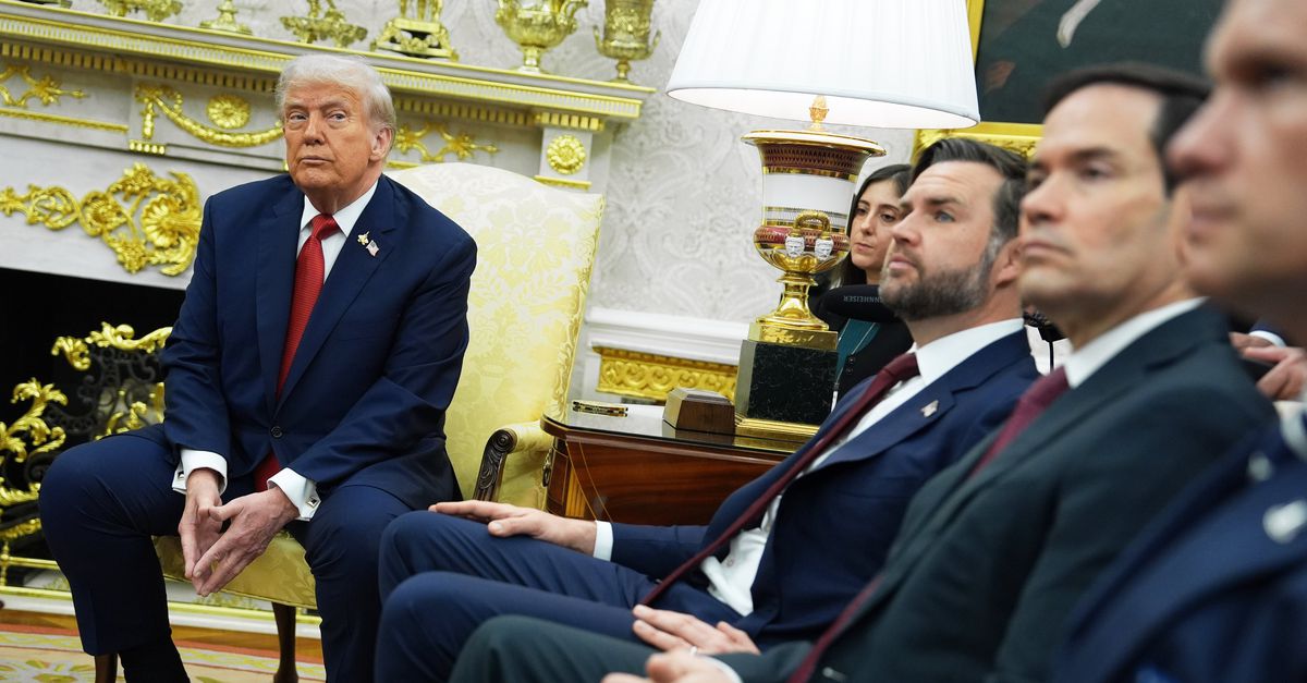 Maakt Trump, met zijn fragiele ‘vredesdeals’, een serieuze kans op de Nobelprijs?