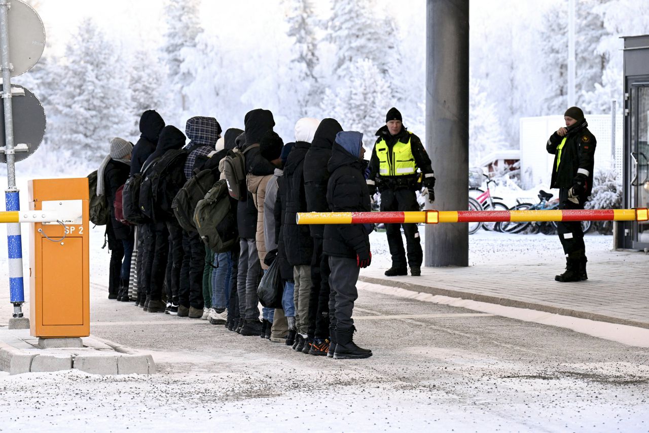 Finland gaat nog een stap verder en sluit nagenoeg alle grensovergangen met Rusland 