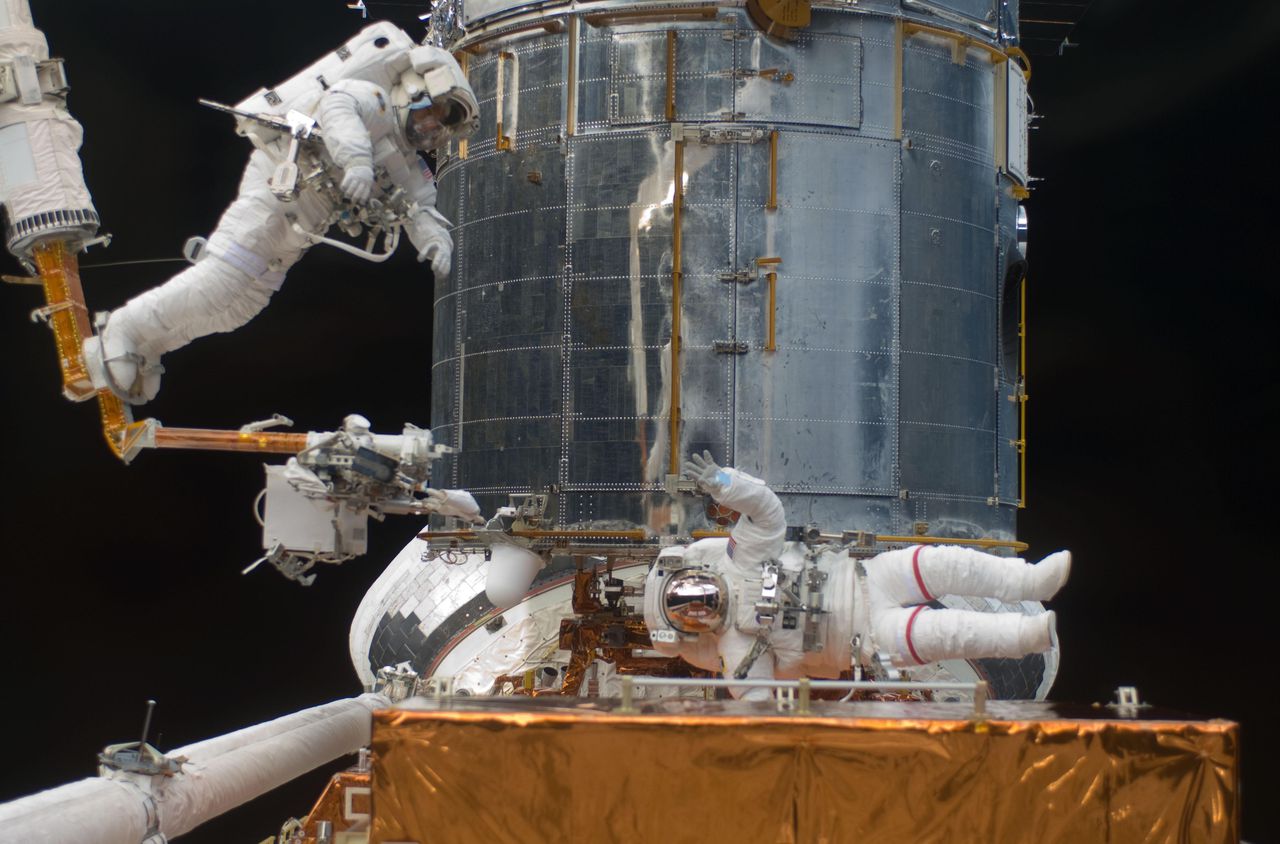 De Hubble heeft nog maar twee werkende gyroscopen 