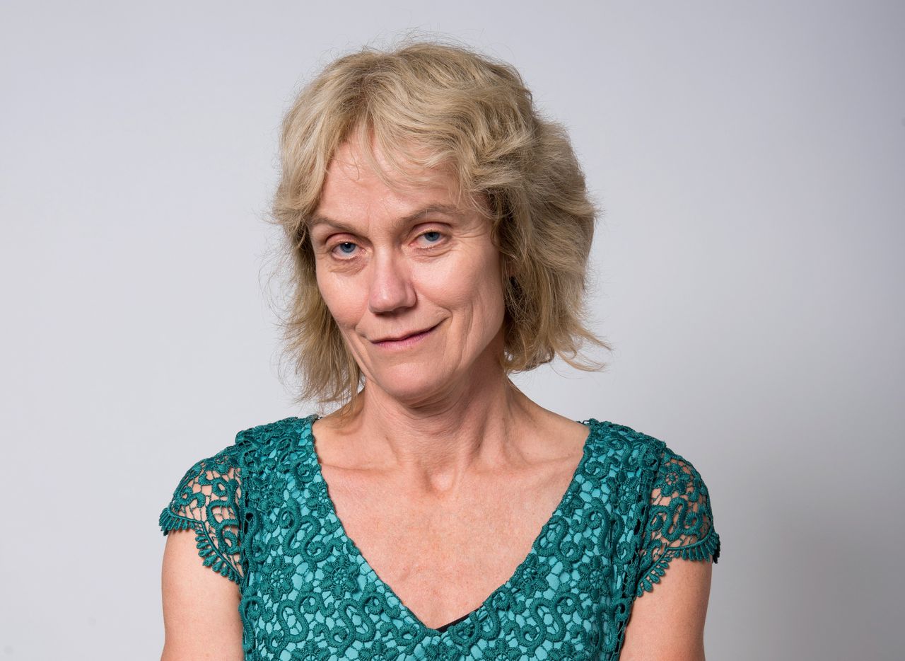NRC-redacteur Petra de Koning wint Anne Vondelingprijs 