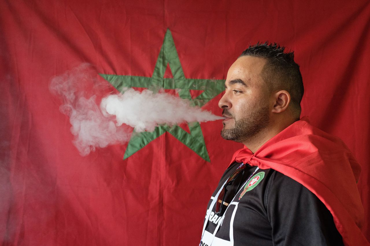 Marokkaanse fans zien hun ploeg verliezen in Sint-Petersburg 