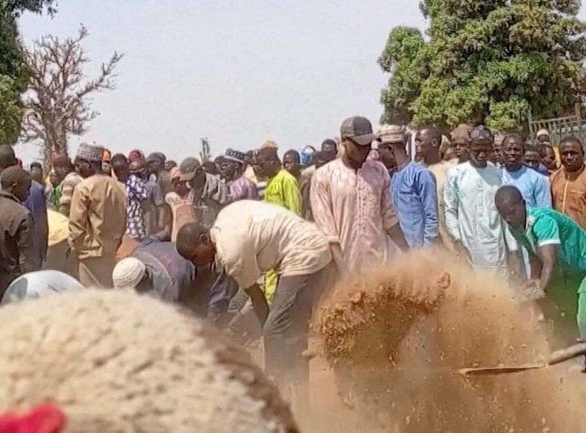 Ruim 162 doden bij aanval bende op Nigeriaans dorp