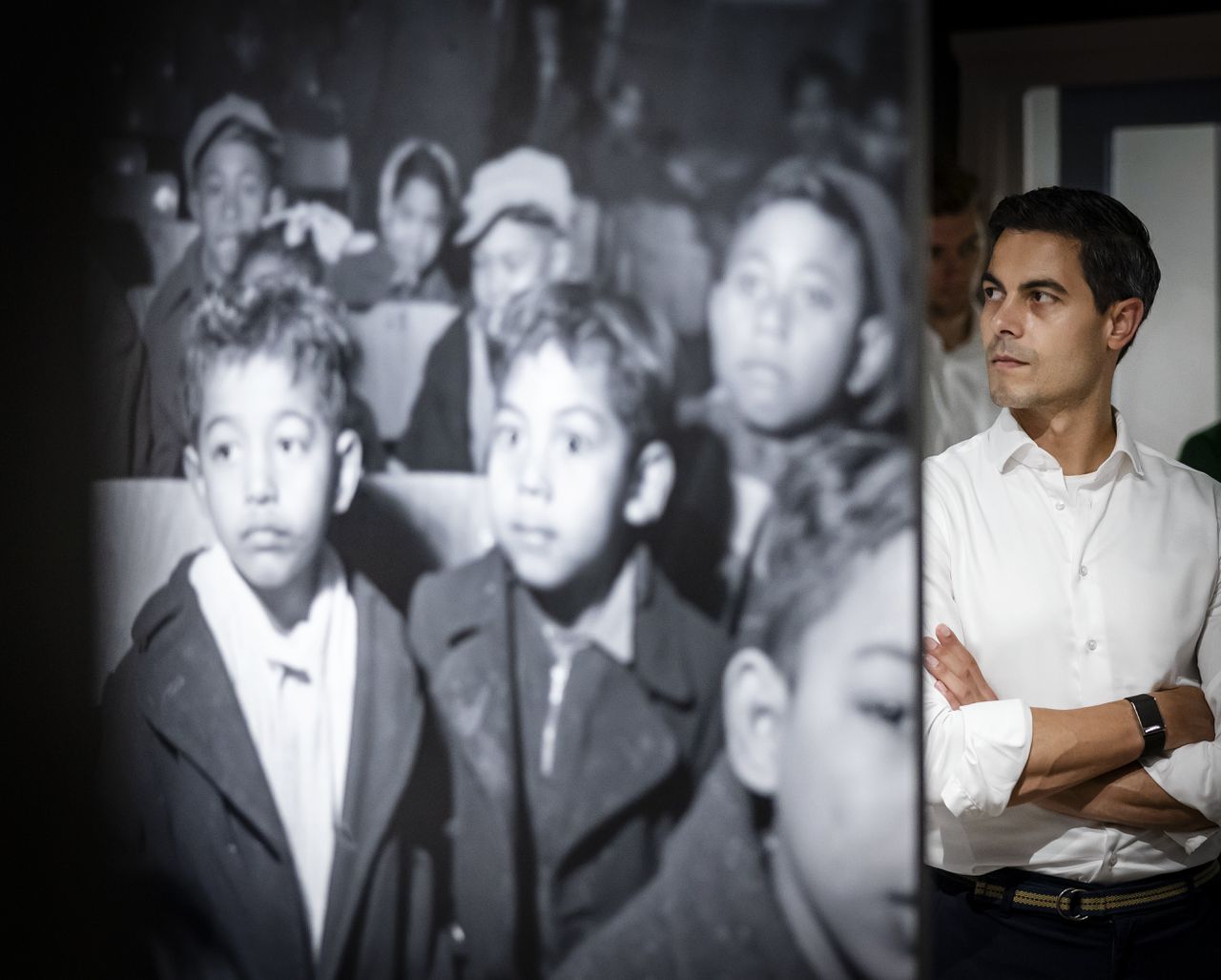 Dutch PM visits historic Moluccan site after apologies, seeks community expectations