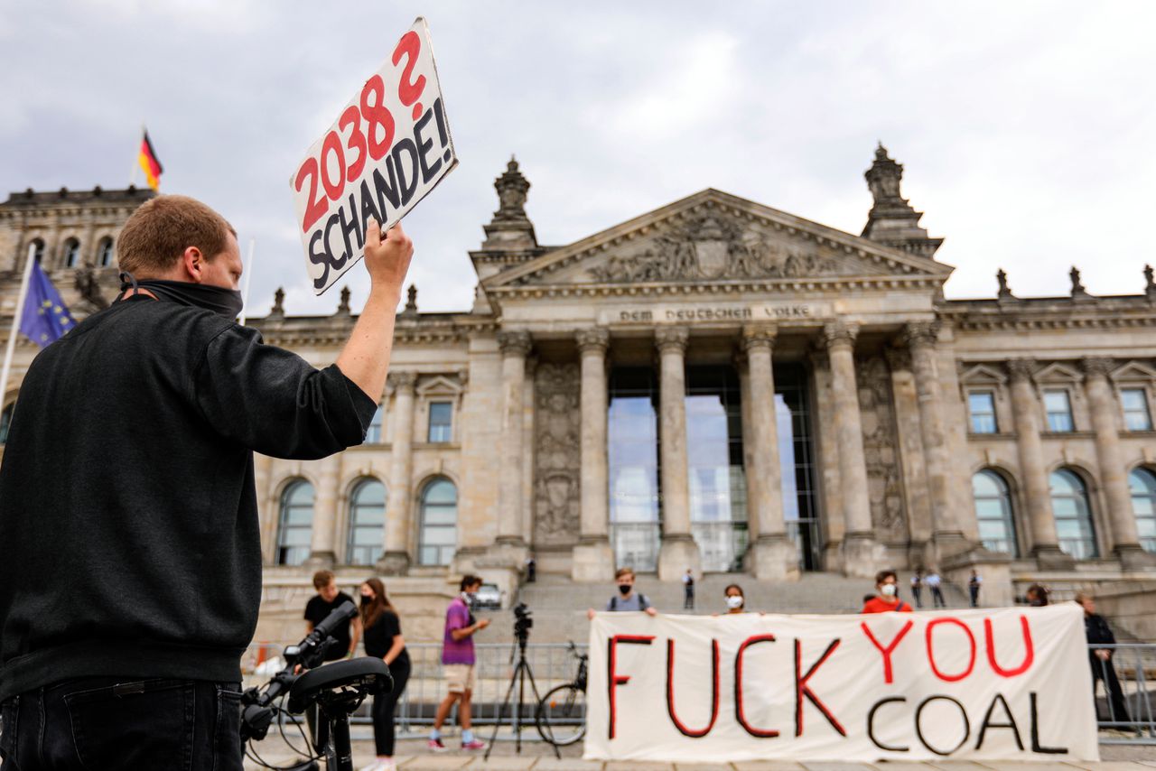 Duitse Bondsdag keurt afbouw kolen goed, laatste centrale sluit in 2038 