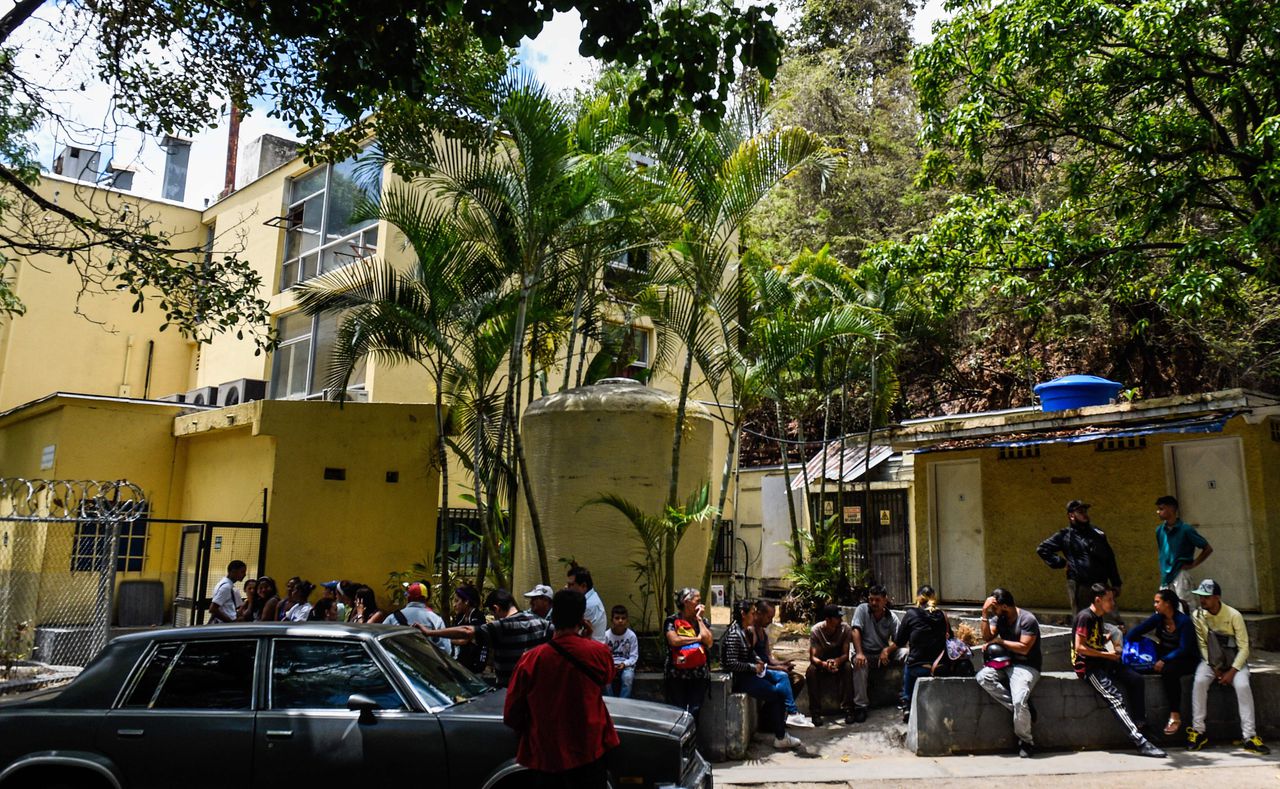 Zeventien doden door traangasgranaat in Caracas 