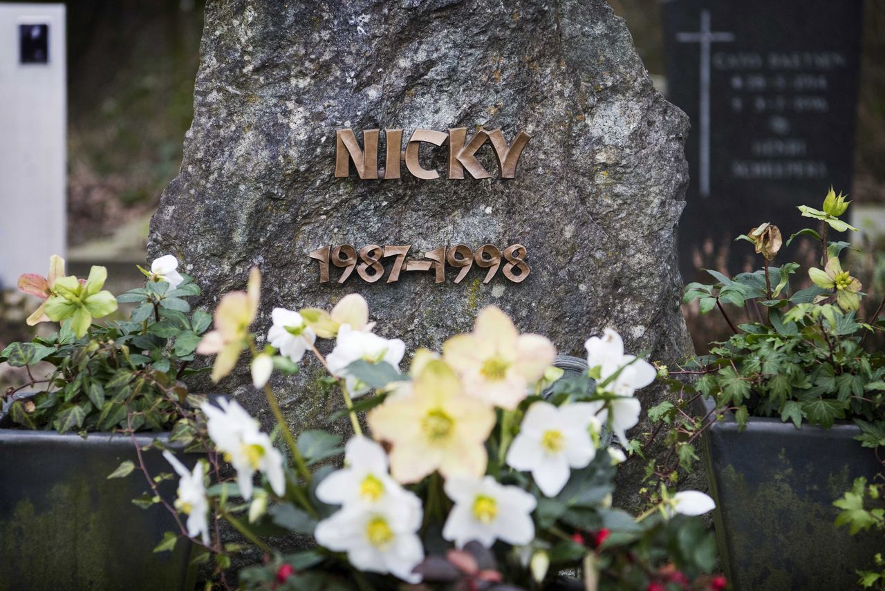 Het graf van Nicky Verstappen in Heibloem.