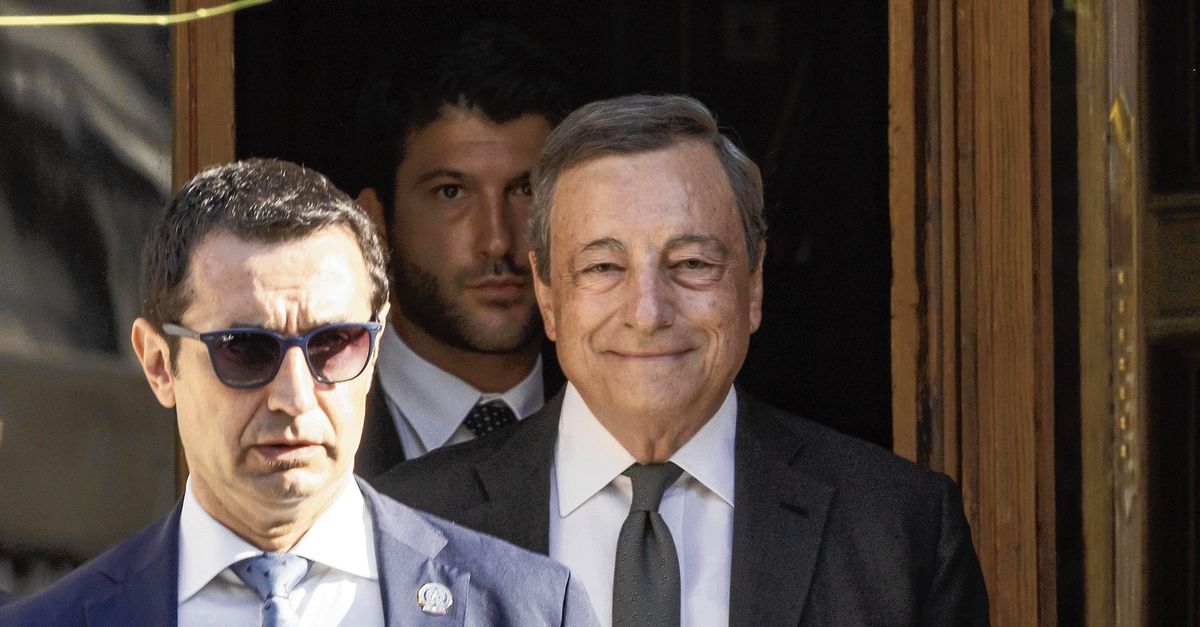 Draghi è invitato a restare da tutta Italia
