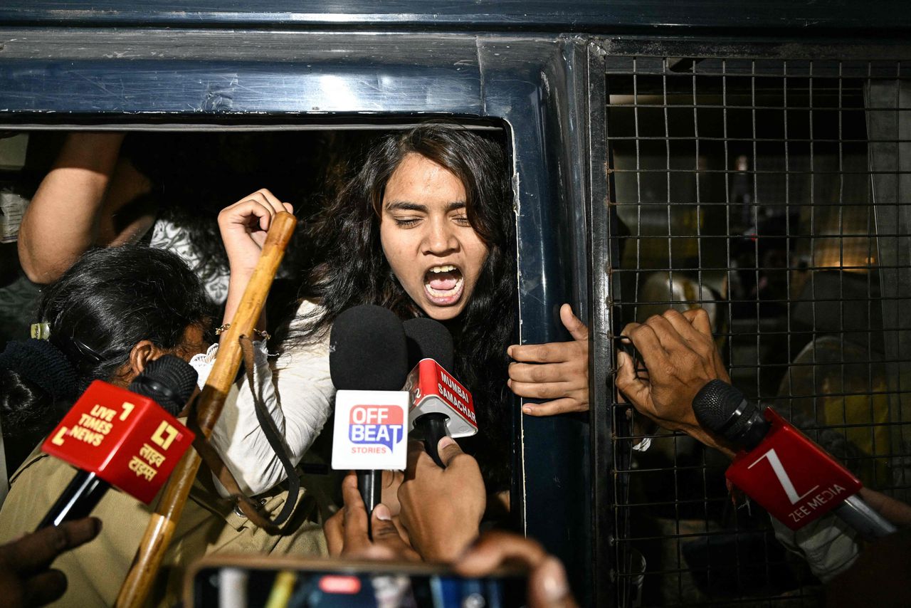 India arrests thousands of protesters at protests by the 'Cockroach Party'