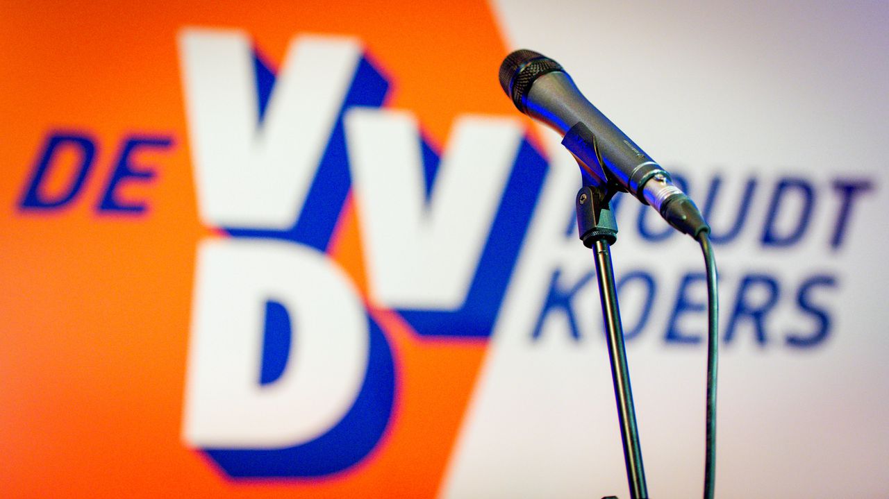 VVD Flevoland doet aangifte tegen oud-penningmeester om verduistering 