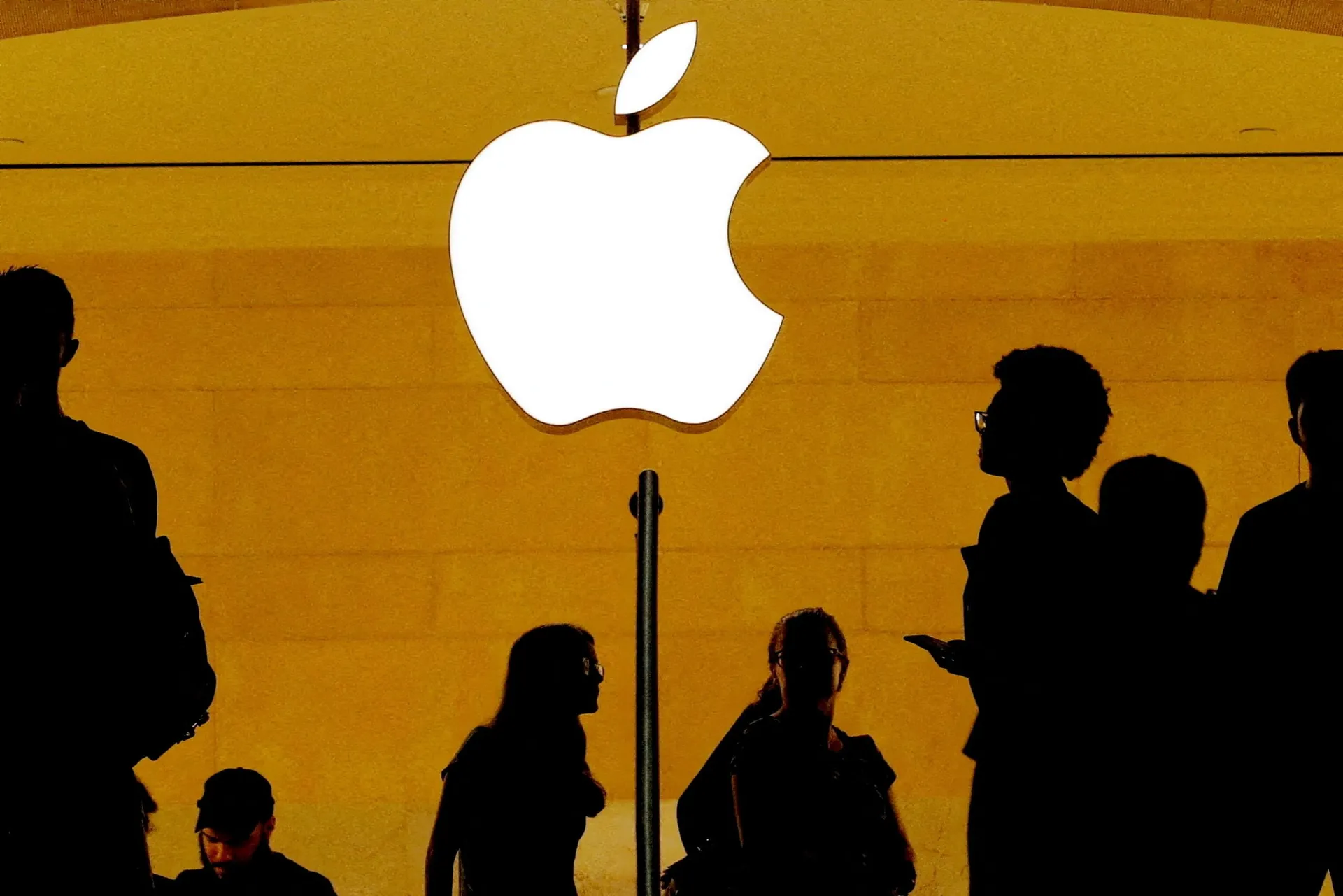 Apple krijgt na vijftien jaar een nieuwe baas: wie is de ingenieur die ...