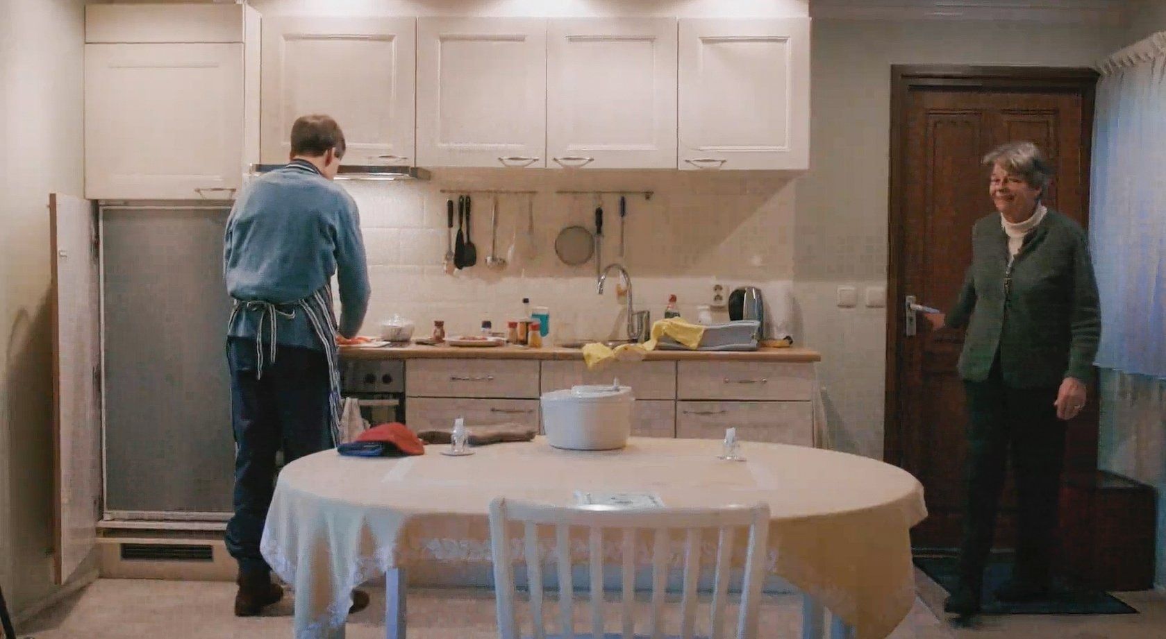 Nieuwe documentaire over de autistische Kees Momma: 'Ik heb afstand moeten  doen van mijn ouders' - NRC