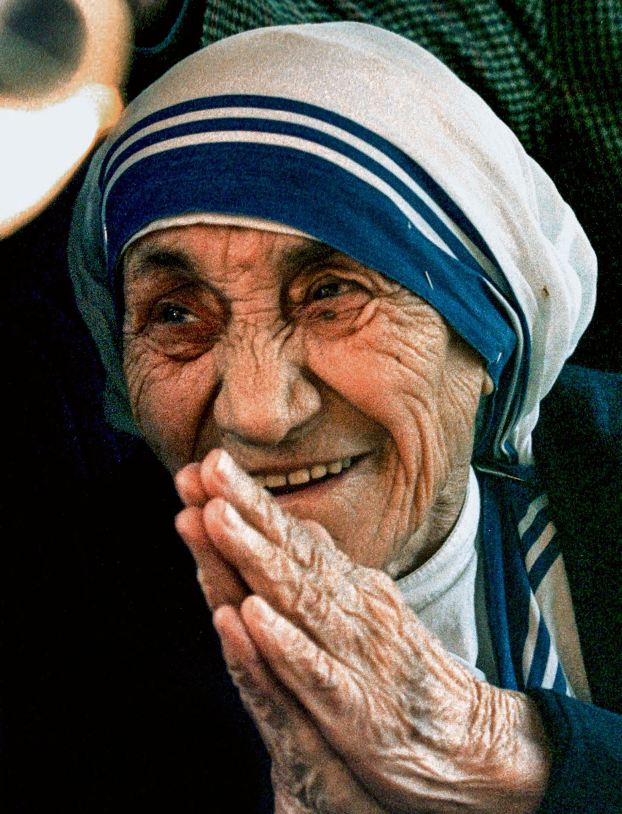 Moeder Teresa in 1997, het jaar dat ze overleed. Zondag werd ze heilig verklaard door Paus Franciscus.Foto Paolo Cocco/Reuters
