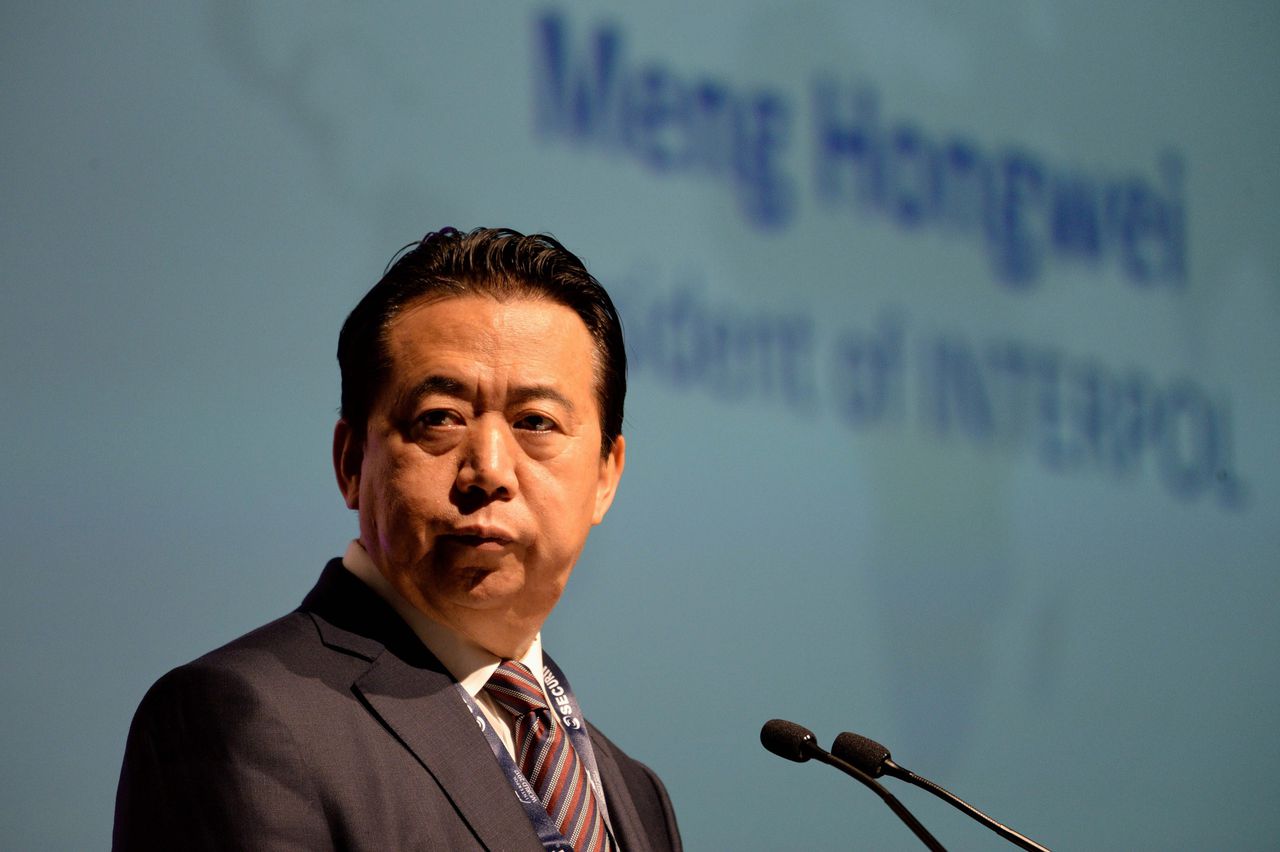 Hongwei Meng, de president van Interpol, in 2017 tijdens een congres in Singapore.