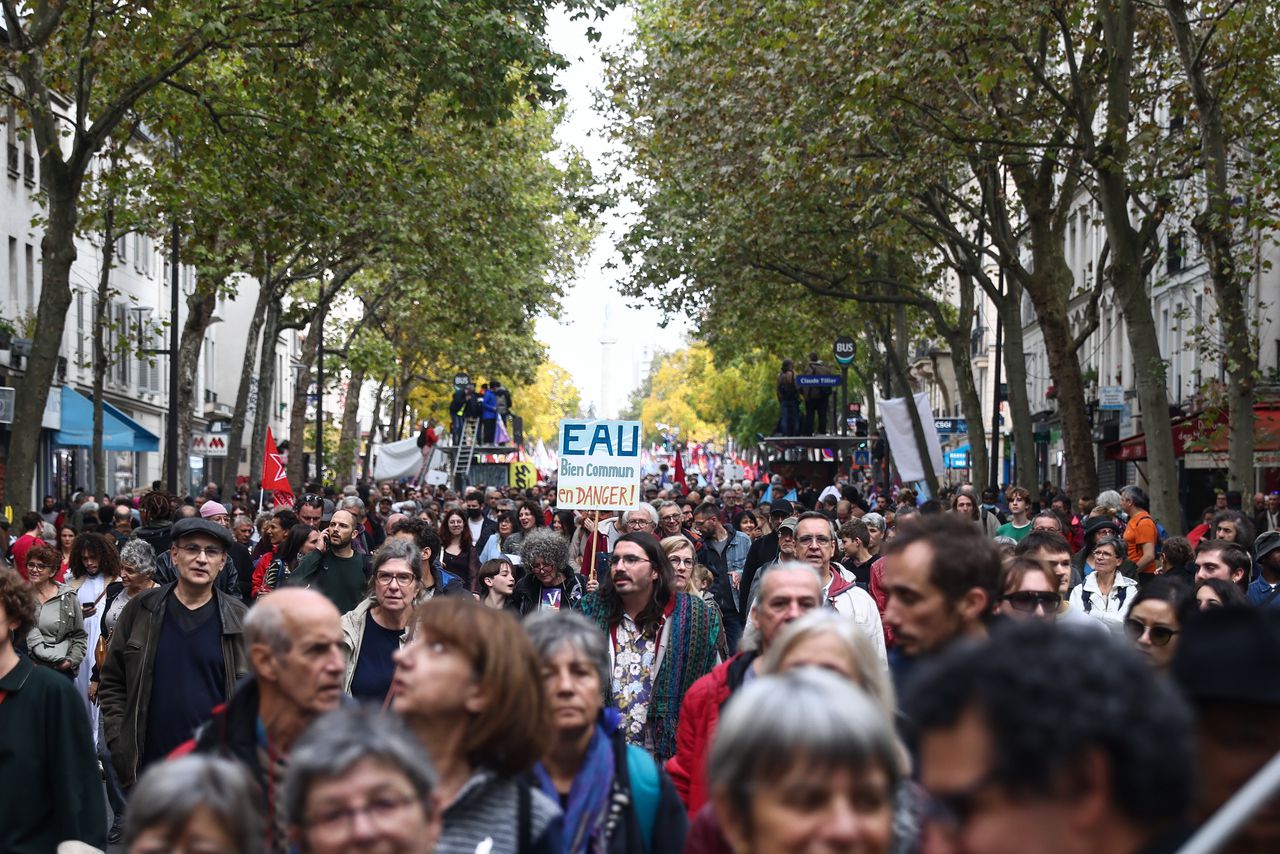 Tienduizenden betogers in Parijs tegen hoge inflatie 