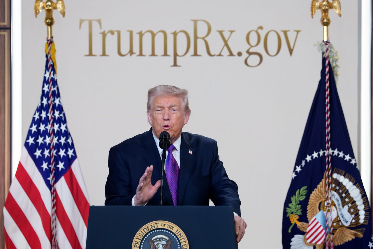 Trump lanceert TrumpRx-website voor goedkopere medicijnen - NRC