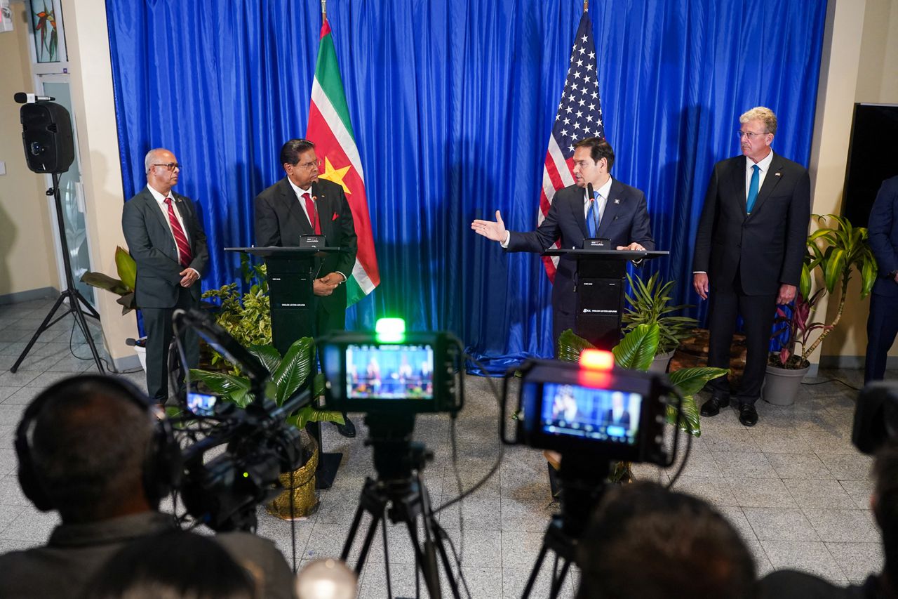 Rubio discusses China, oil and collaboration on a visit to Suriname