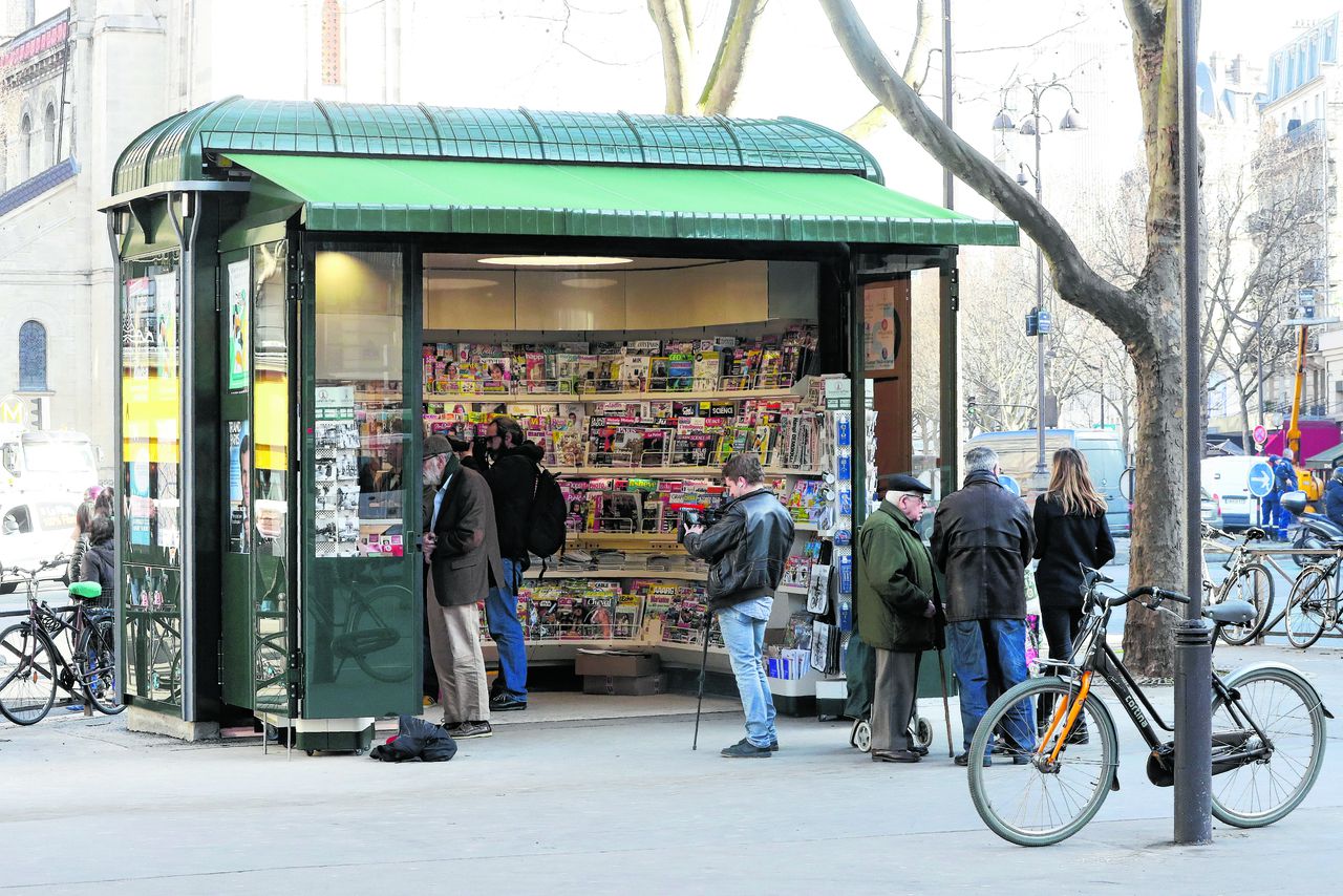 Kiosk in Parijs.