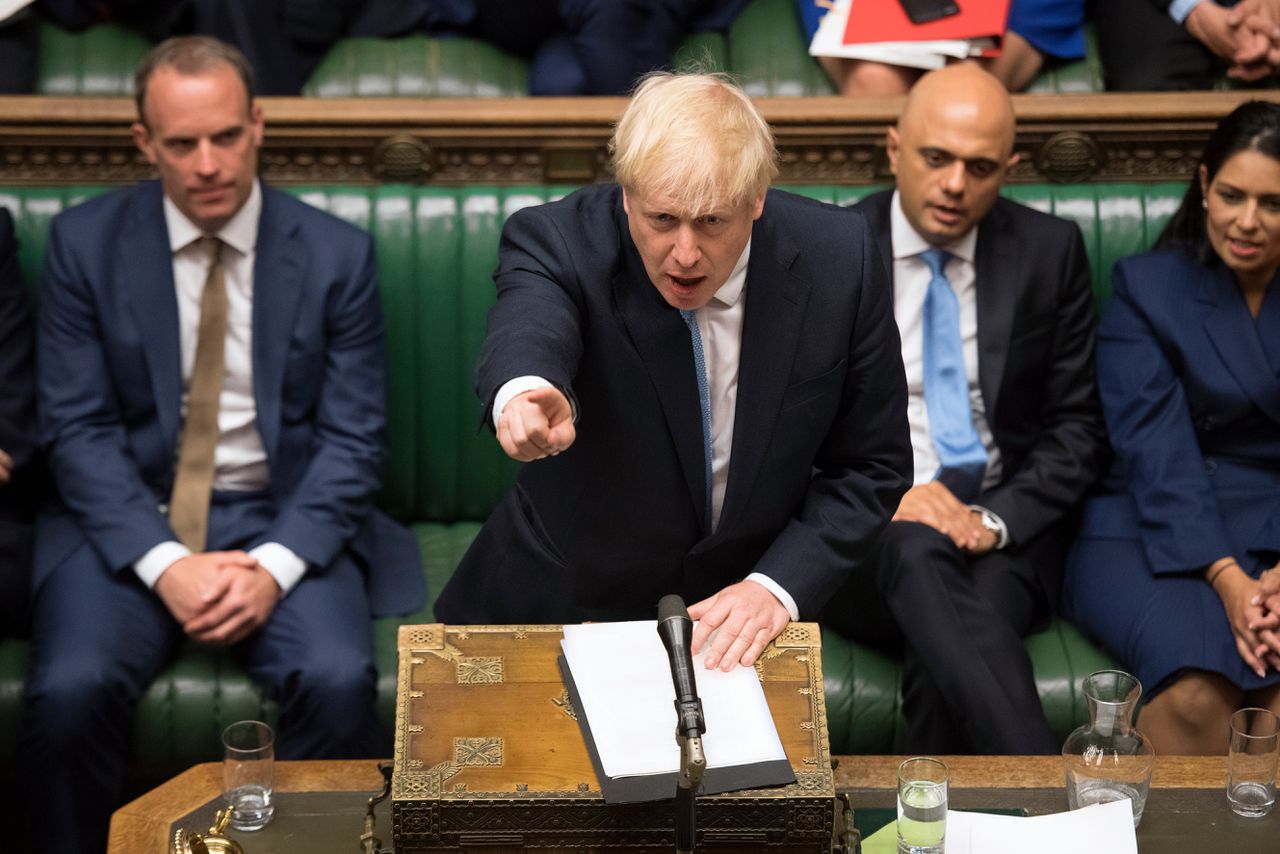Boris Johnson in het parlement in juli.