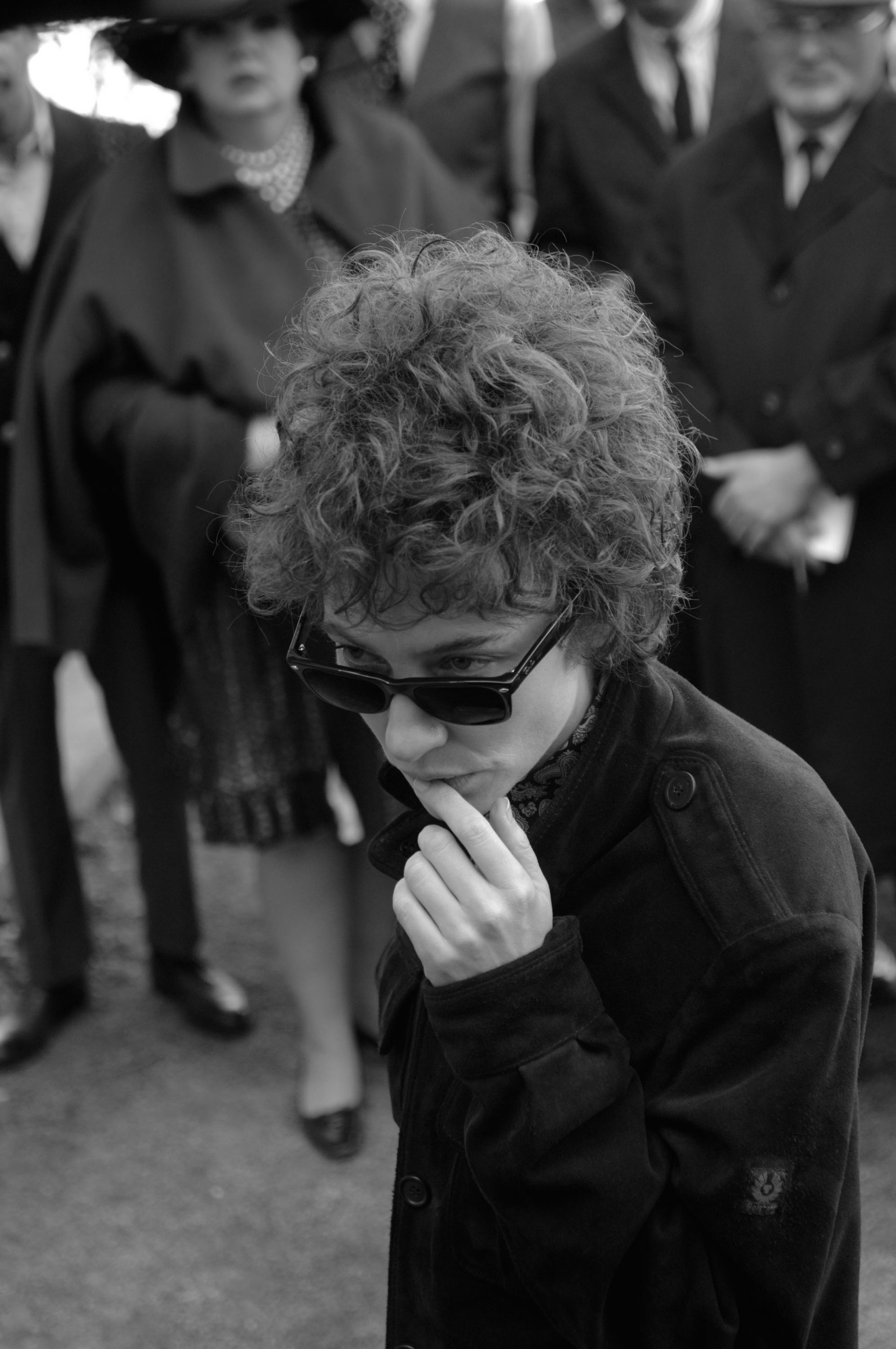 Кейт бланшетт в роли боба дилана. Who is not there. Меня там нет 2007. Who is not there. Меня там нет кейт бланшетт.