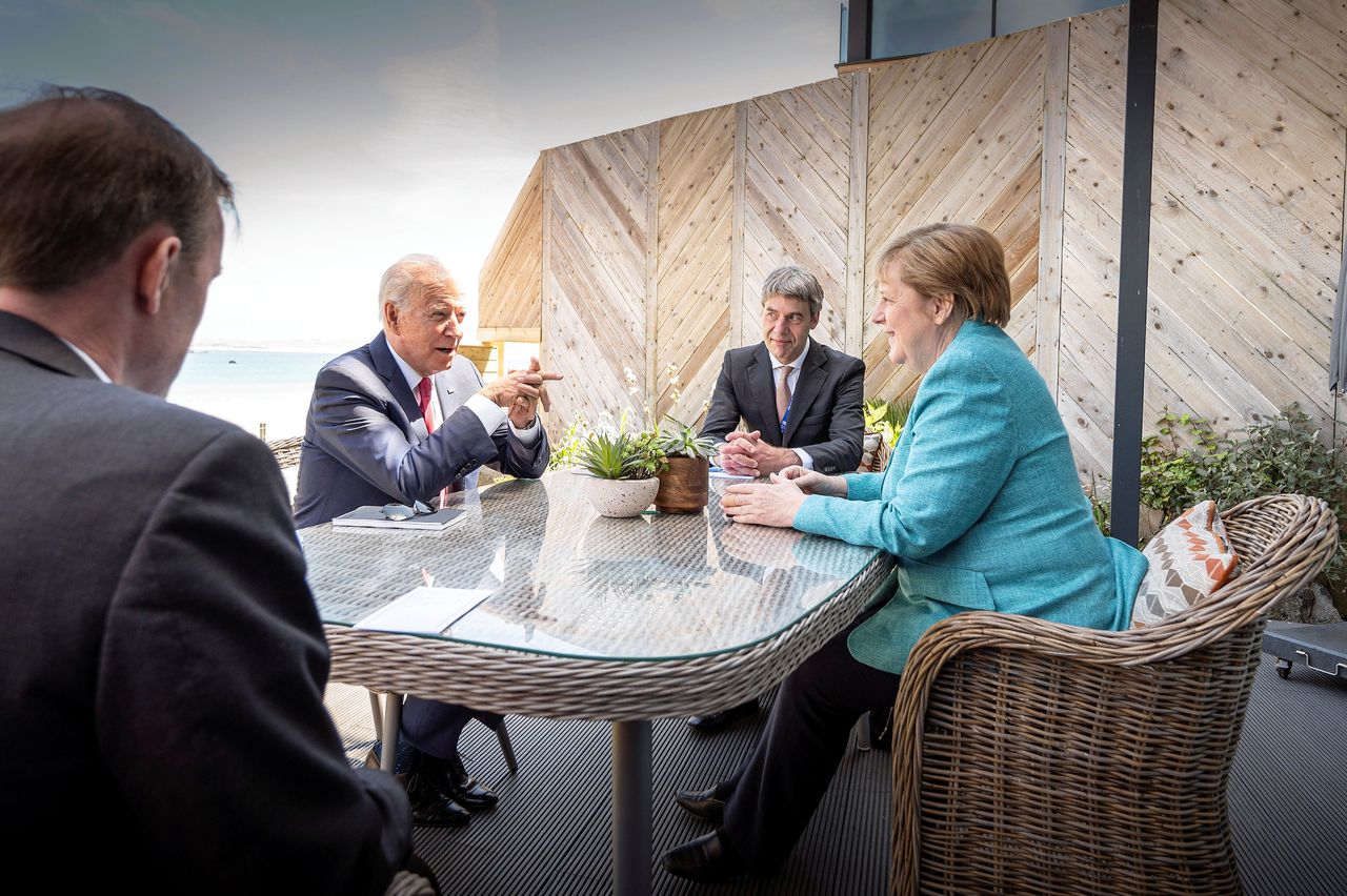 Joe Biden trof Angela Merkel tijdens de G7 vorige maand in het Verenigd Koninkrijk.