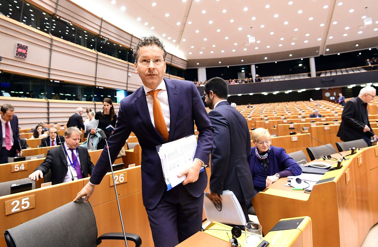 Dijsselbloem heeft geen spijt van ‘drank en vrouwen’-uitspraak 