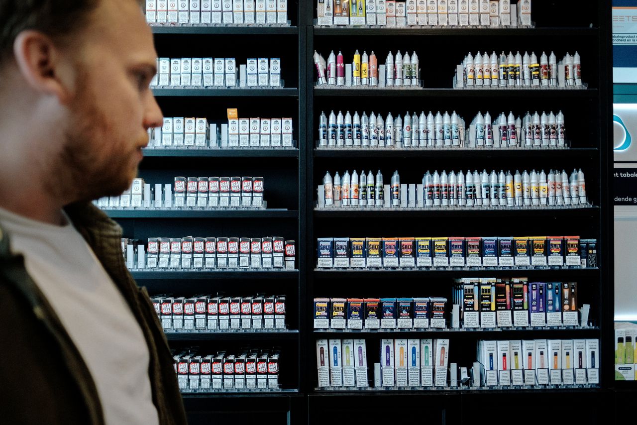 elfbar nachfüll pod läuft aus e-sigaretcorner.nl – e-sigaretten en e-liquids Vlaardingen main image 1