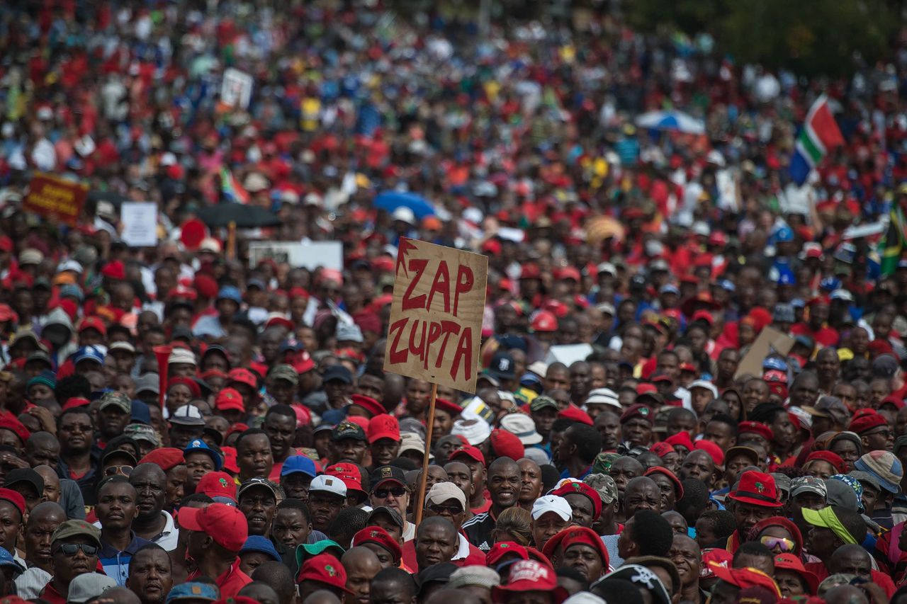 Arrestatie rijke broers Gupta kan corruptie bij Zuid-Afrikaans ANC blootleggen 