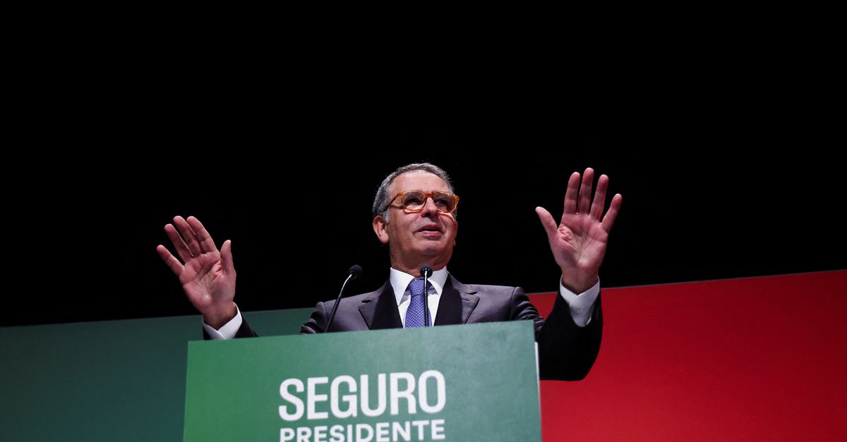 Sociaal-democraat Seguro en radicaal-rechtse Ventura naar tweede ronde Portugese presidentsverkiezingen