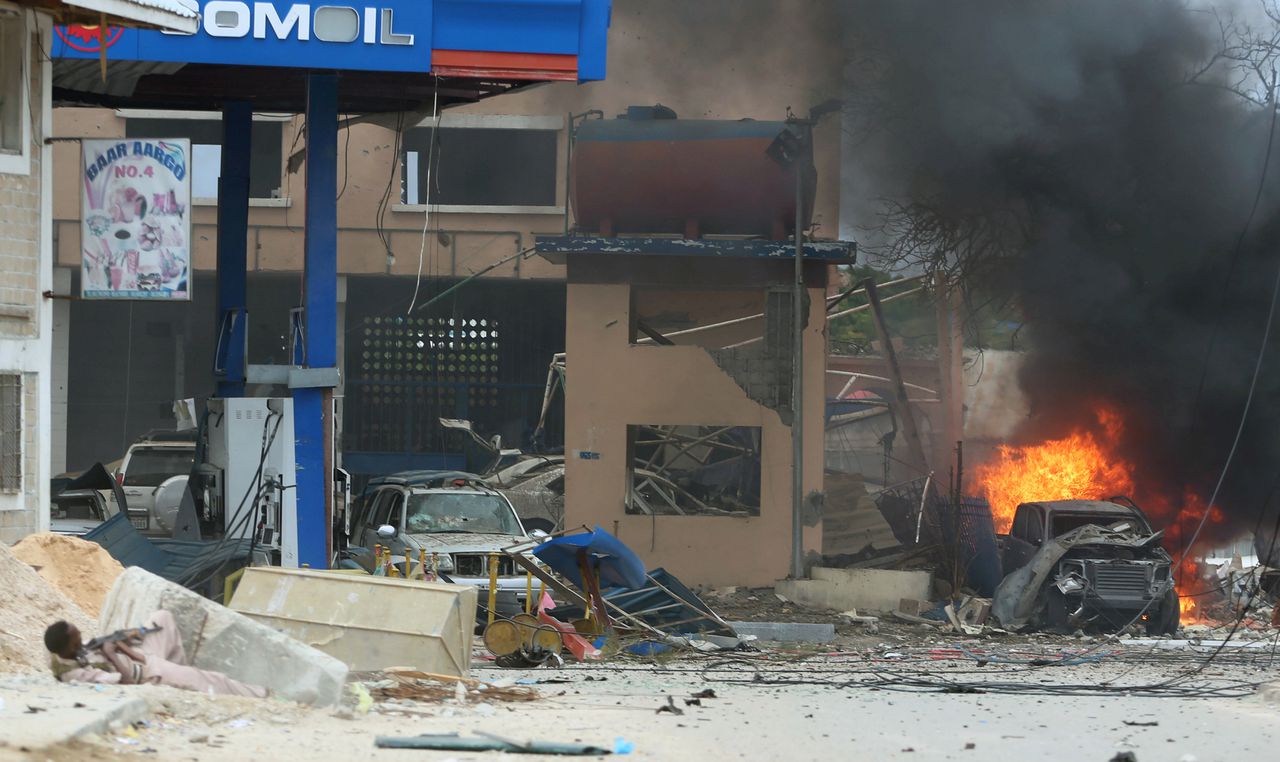 Ten minste vijf doden na aanslag op hotel in Somalië 