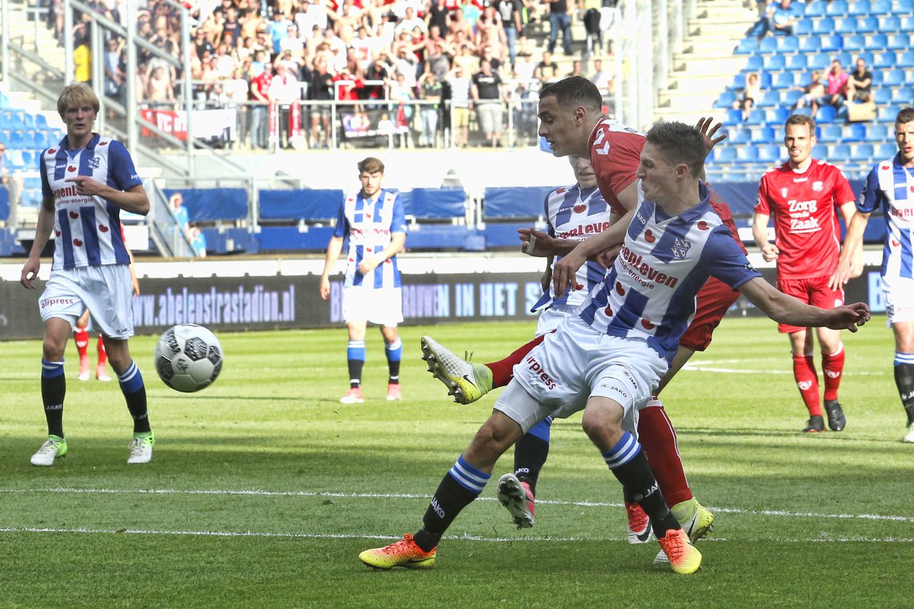 FC Utrecht wint eerste wedstrijd play-offs 