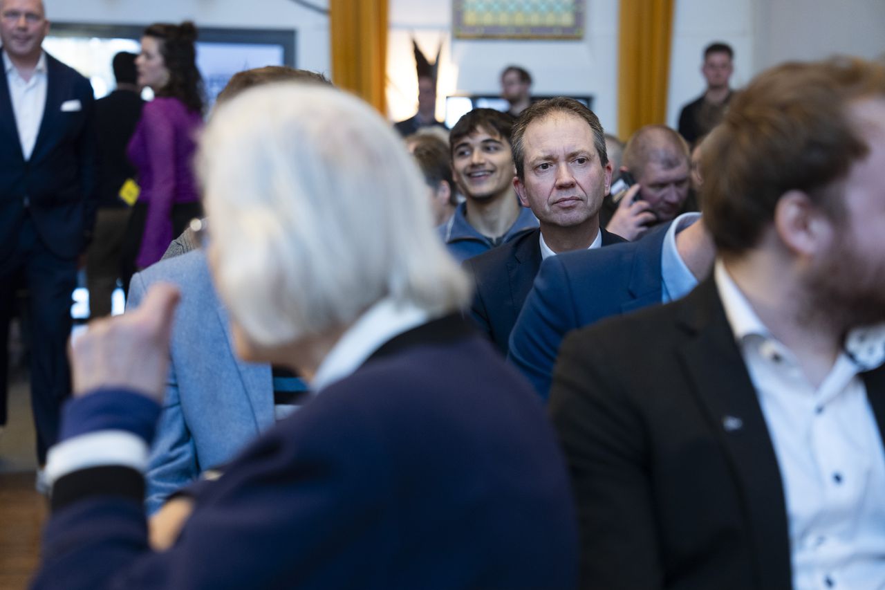 Van Hijum verlaat NSC-top: ‘Ik moet ook weer een nieuwe baan zoeken’