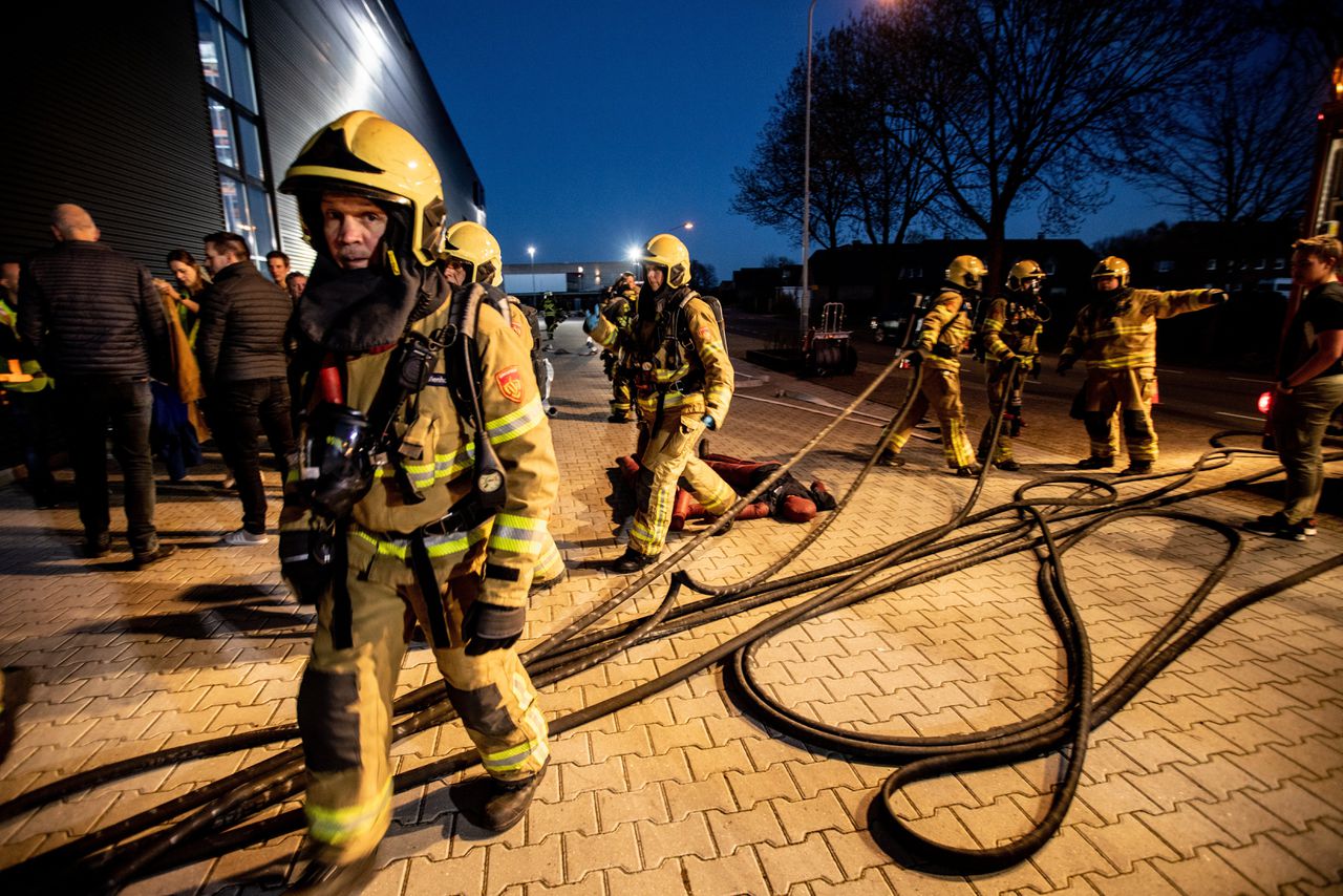 Blussen over de grens: brandweerkorpsen in Dinxperlo (NL) en Suderwick (D) gaan langzaam samen 