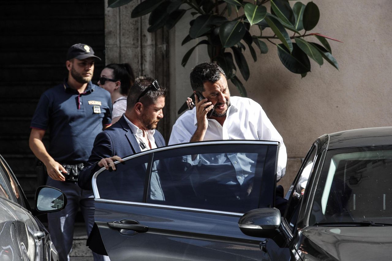 Salvini kiest voor crisis en vraagt om verkiezingen Italië 