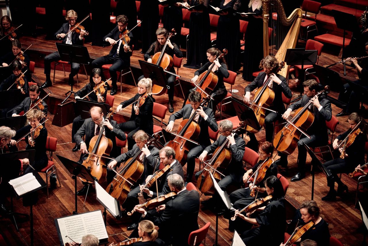 Het Koninklijk Concertgebouworkest brengt in het seizoen 2023/2024 een cyclus van alle symfonieën van Anton Bruckner.