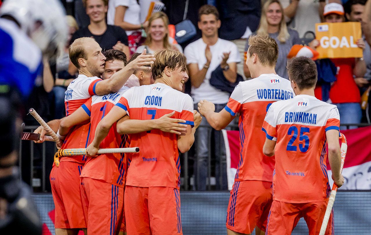 Nederland naar halve finale na ruime winst op Oostenrijk 