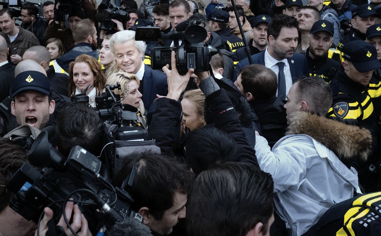 ‘Al eerder twee beveiligers van Wilders op non-actief’ 