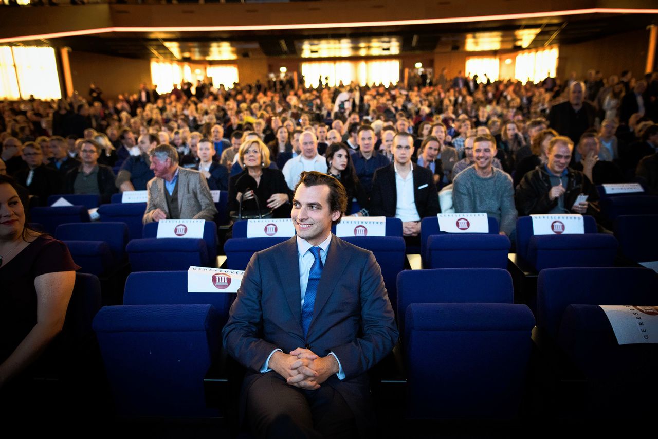 Fractievoorzitter Thierry Baudet tijdens het partijcongres van Forum voor Democratie in de RAI.