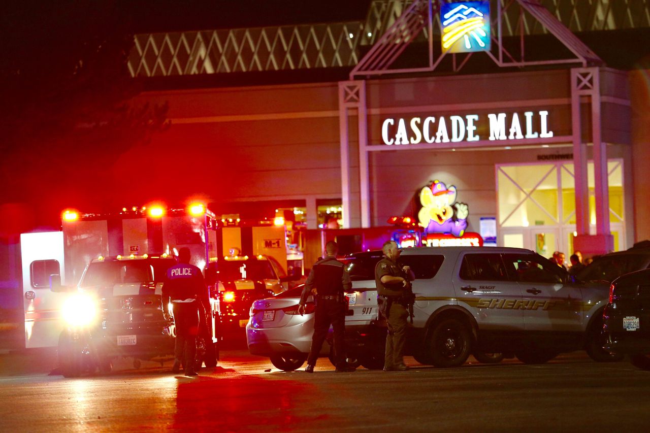Vier doden bij schietpartij in winkelcentrum VS 