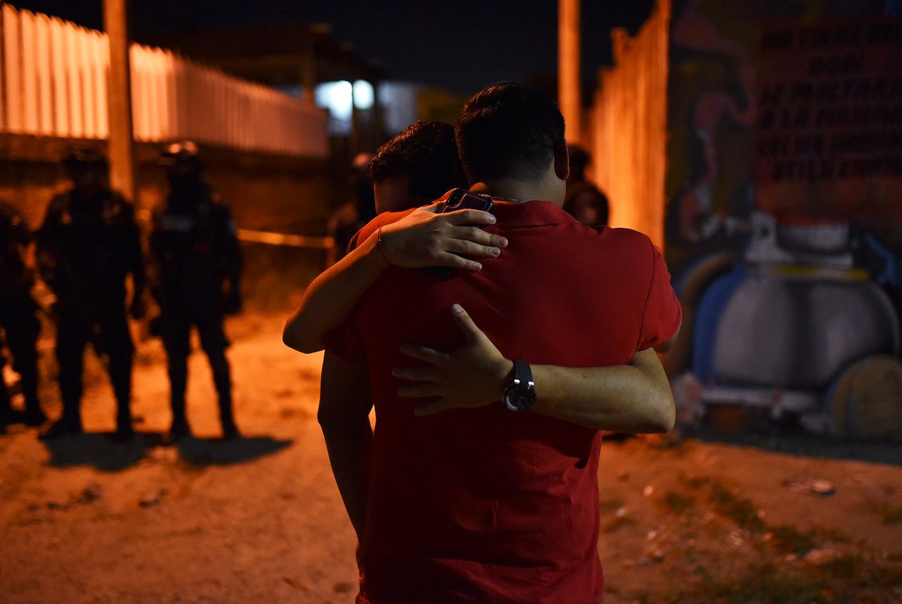 Dertien doden na schietpartij in Mexicaanse bar 