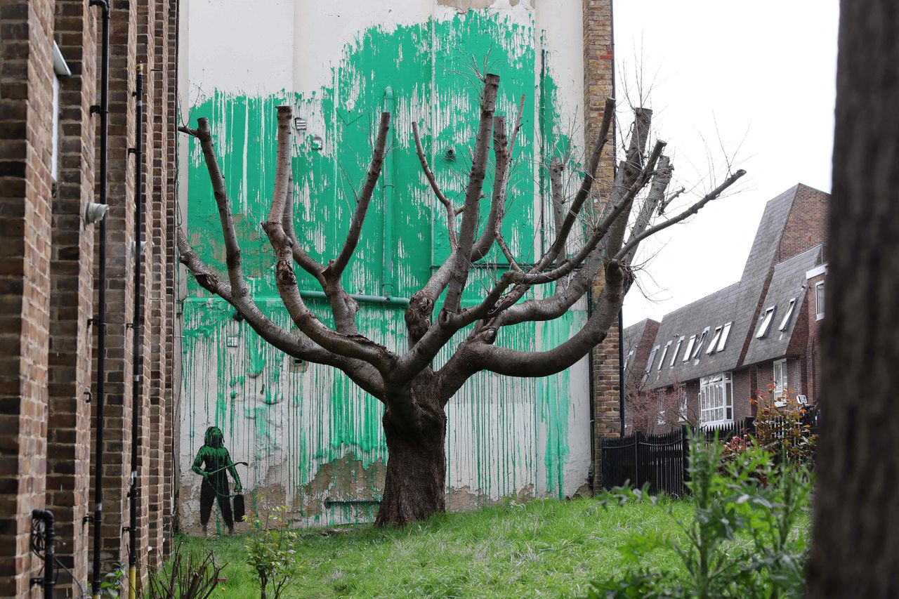 Muurschildering in Noord-Londen blijkt nieuw kunstwerk van Banksy 