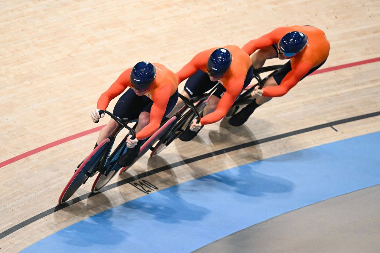 Baanwielrenners pakken goud – ‘The Bullet Train’ rijdt op het goede moment de perfecte race 