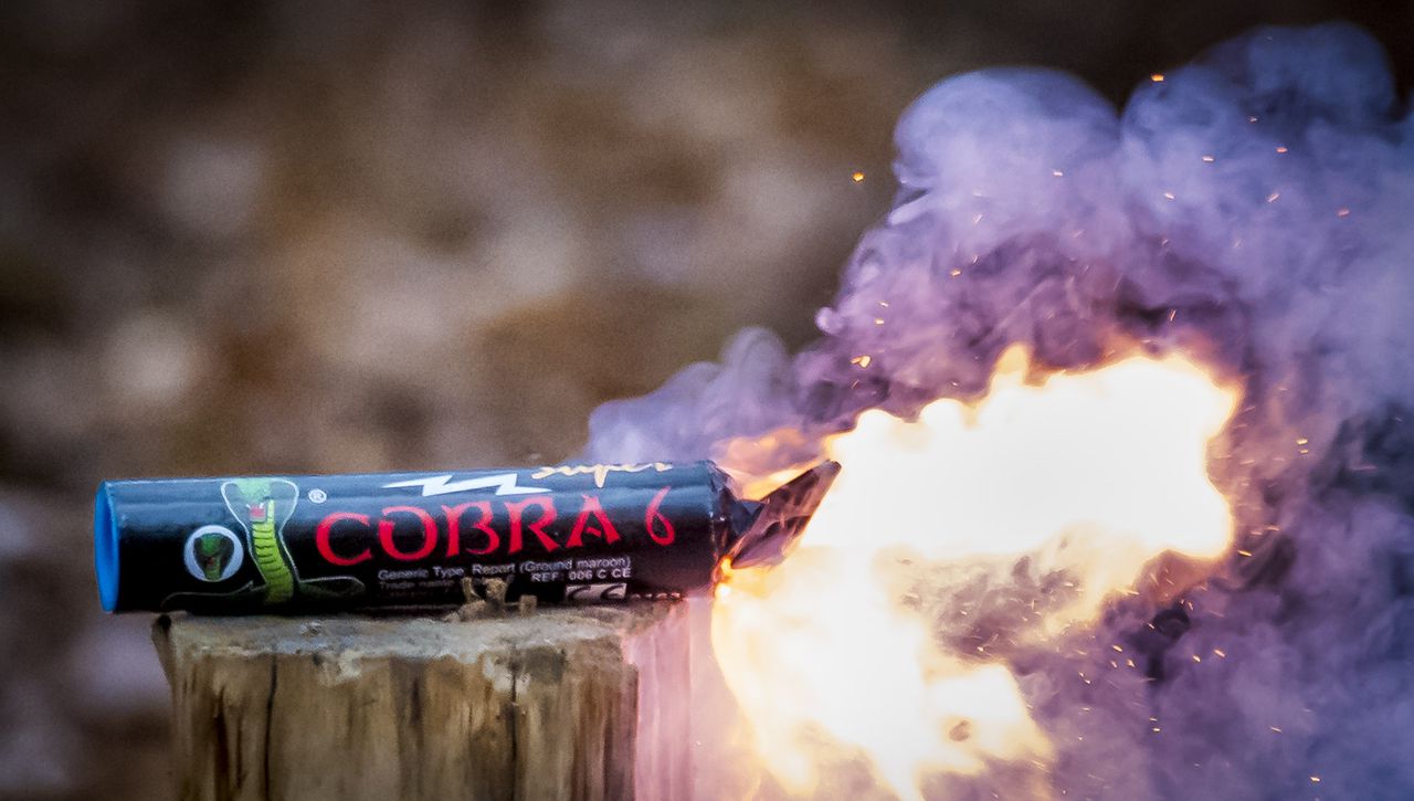 Nu Ook Op Instagram Speuren Naar Illegaal Vuurwerk Nrc
