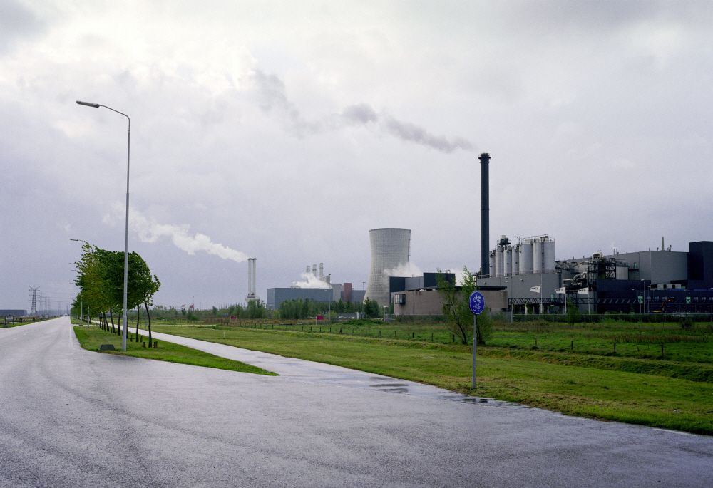 Slibverwerking Noord-Brabant in Noord-Brabant in 2001. Bij het overheidsbedrijf wordt zuiveringsslib van waterzuiveringsinstallaties verbrand en omgezet in nuttige reststoffen.