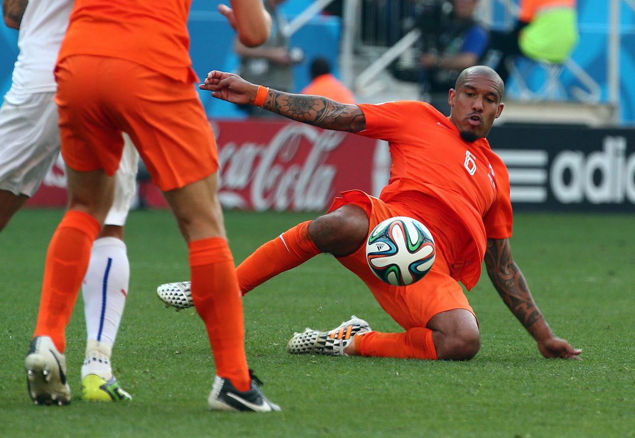 Nigel De Jong Mogelijk Van Gaals Grootse Pion Niet Meer In Actie Op Wk Nrc