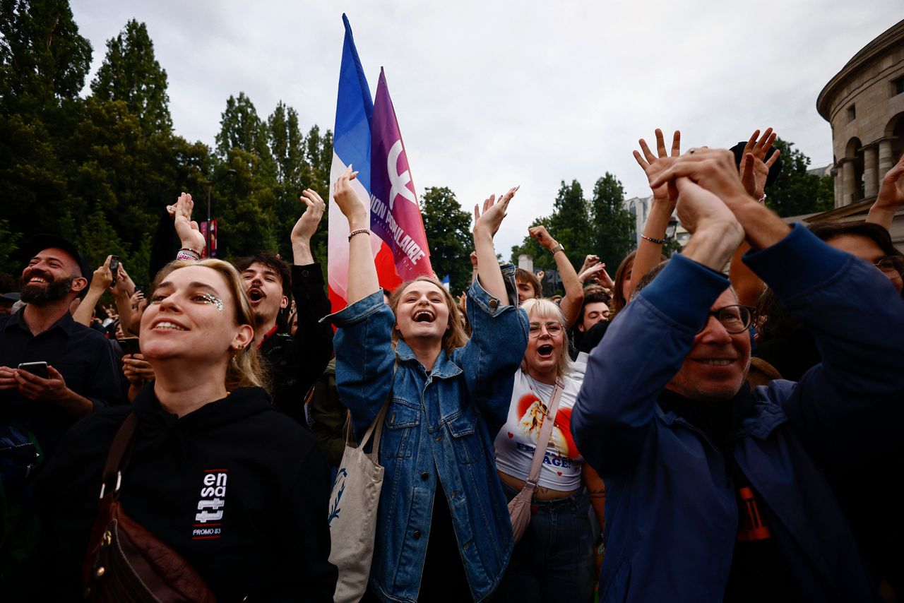 Het linkse blok Nouveau Front Populaire waarschijnlijk de grootste in Franse parlement 