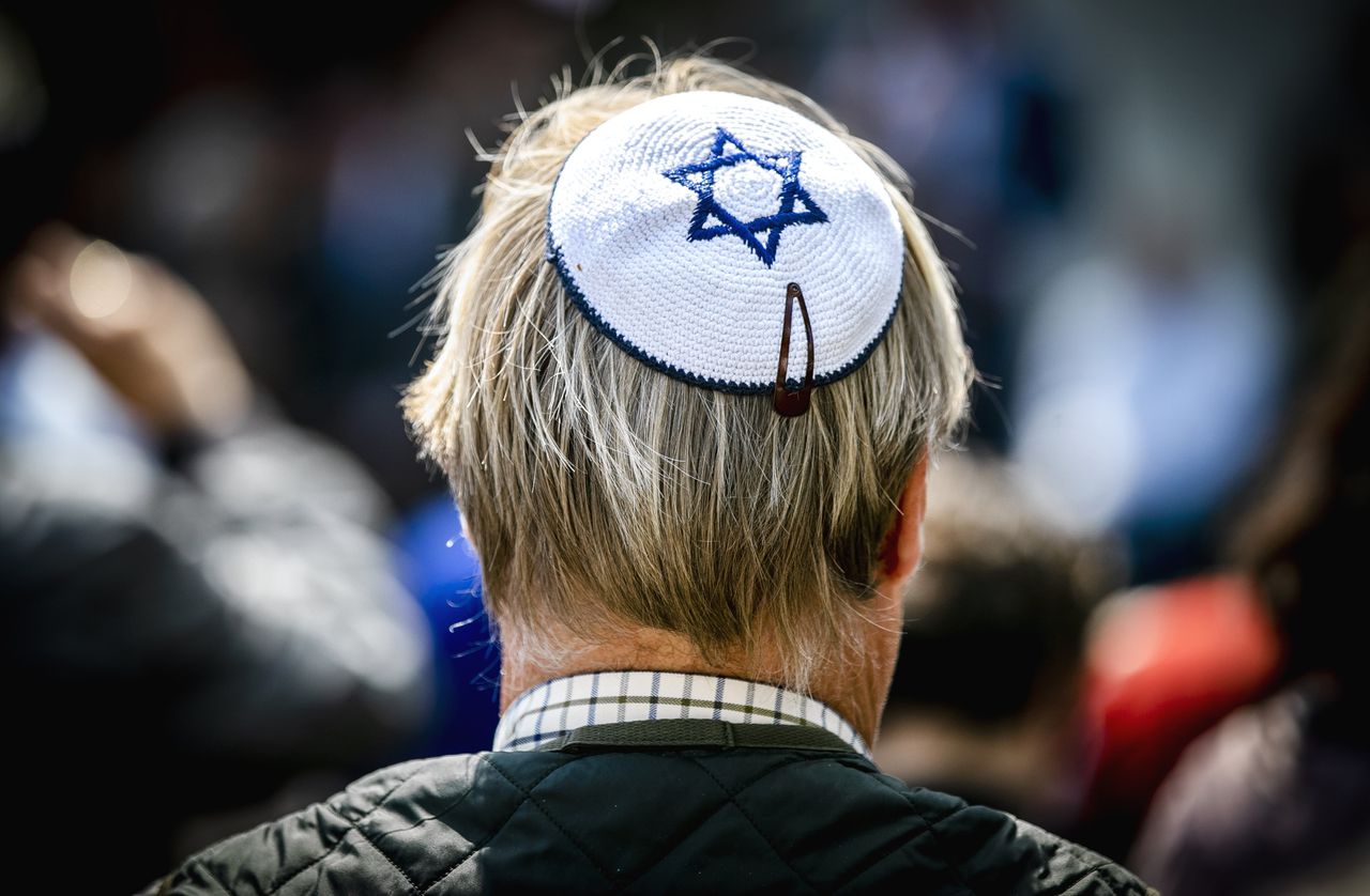 Nationaal coördinator: online antisemitisme moet vaker bestraft worden 