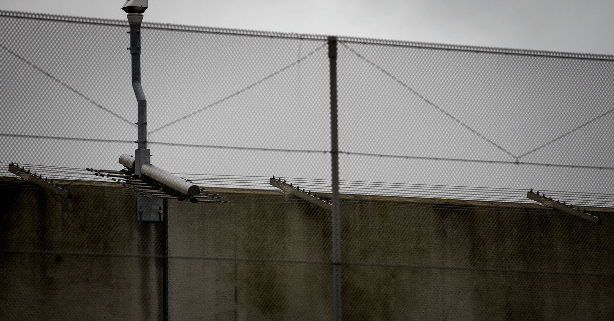 Uitzetbeleid loopt vast: groeiende groep uitgeprocedeerden mag niet meer worden opgesloten