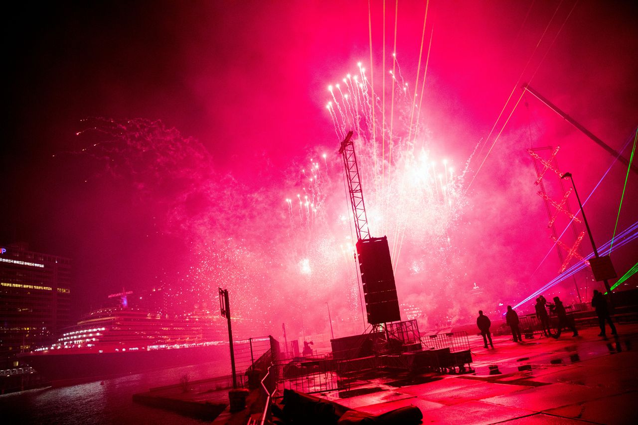 Vuurwerk Alleen Op Aangewezen Plekken Dat Plan Gaat Niet Door Nrc