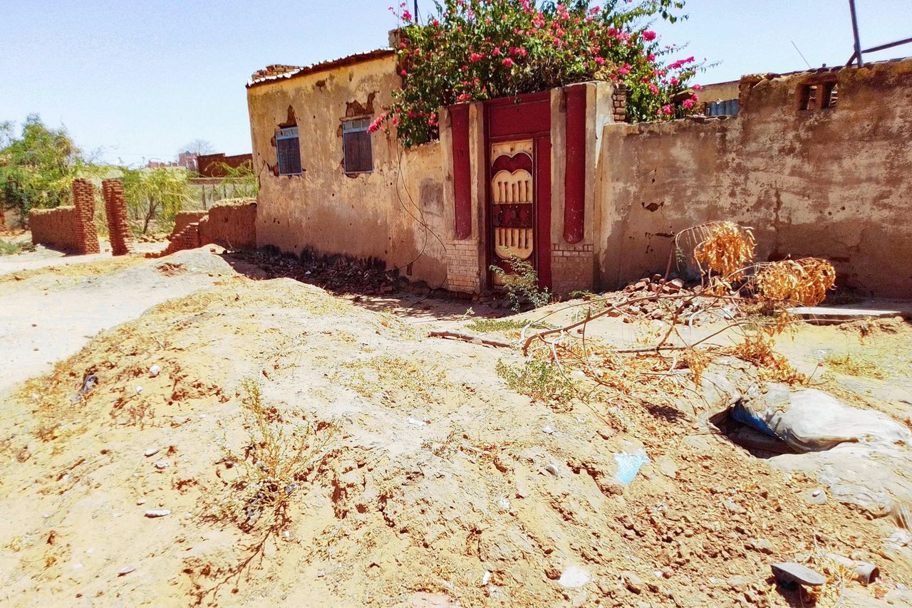 Again hundreds of civilians in one of the greatest murder in Darfur so far